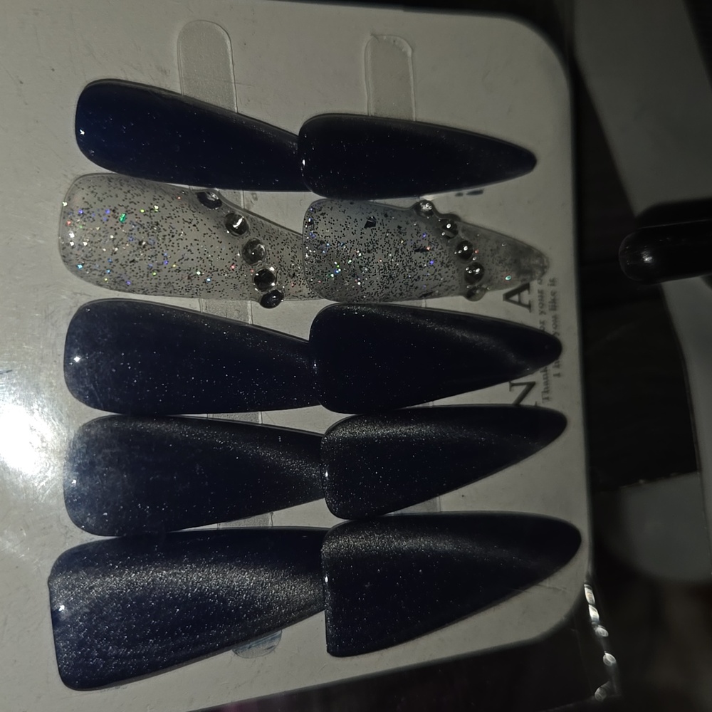 Nails sz med